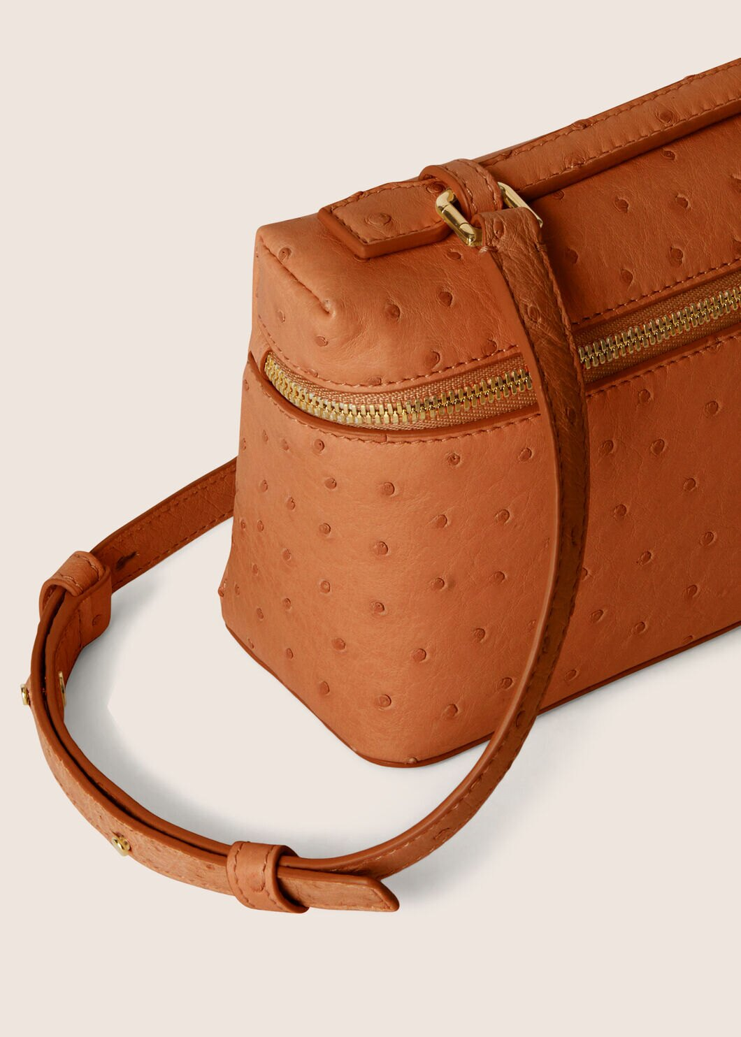 Extra Pocket L19 Clutch